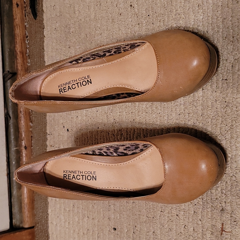 Kenneth Cole Reaction shoes size 7.5